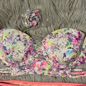 Victoria's Secret Multicolor Bikini Top